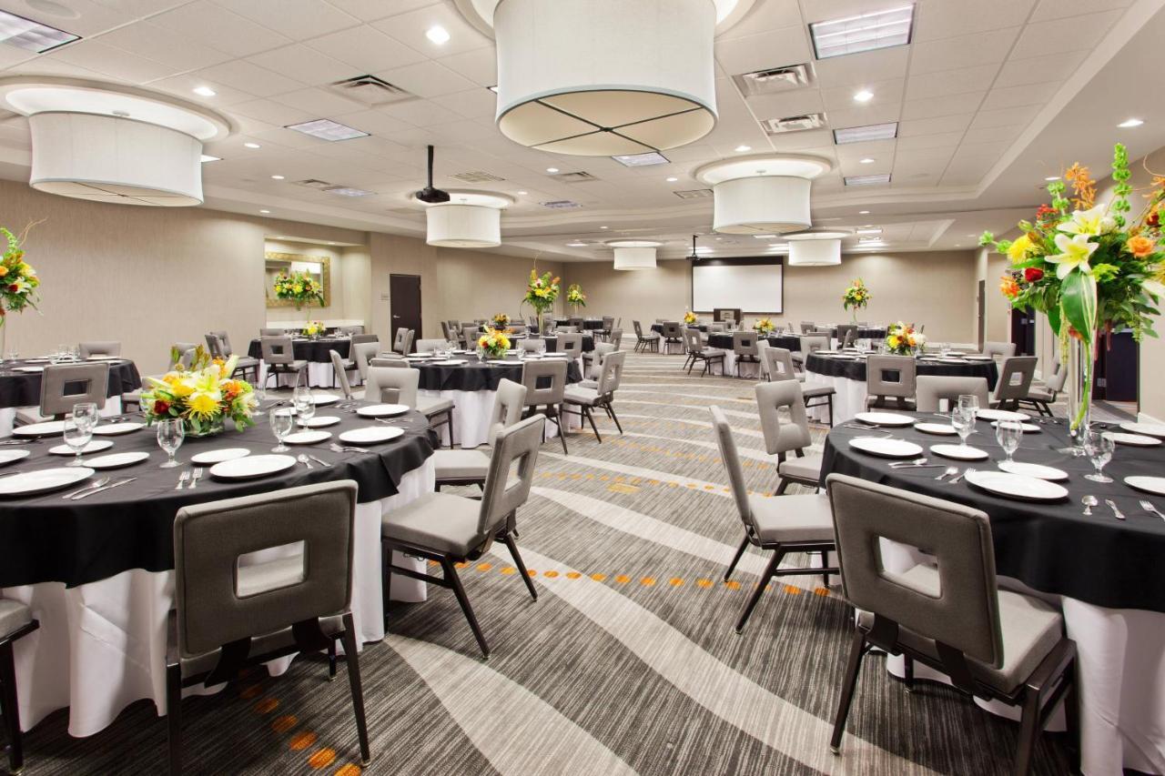 Courtyard By Marriott Columbus フェニックスシティ エクステリア 写真