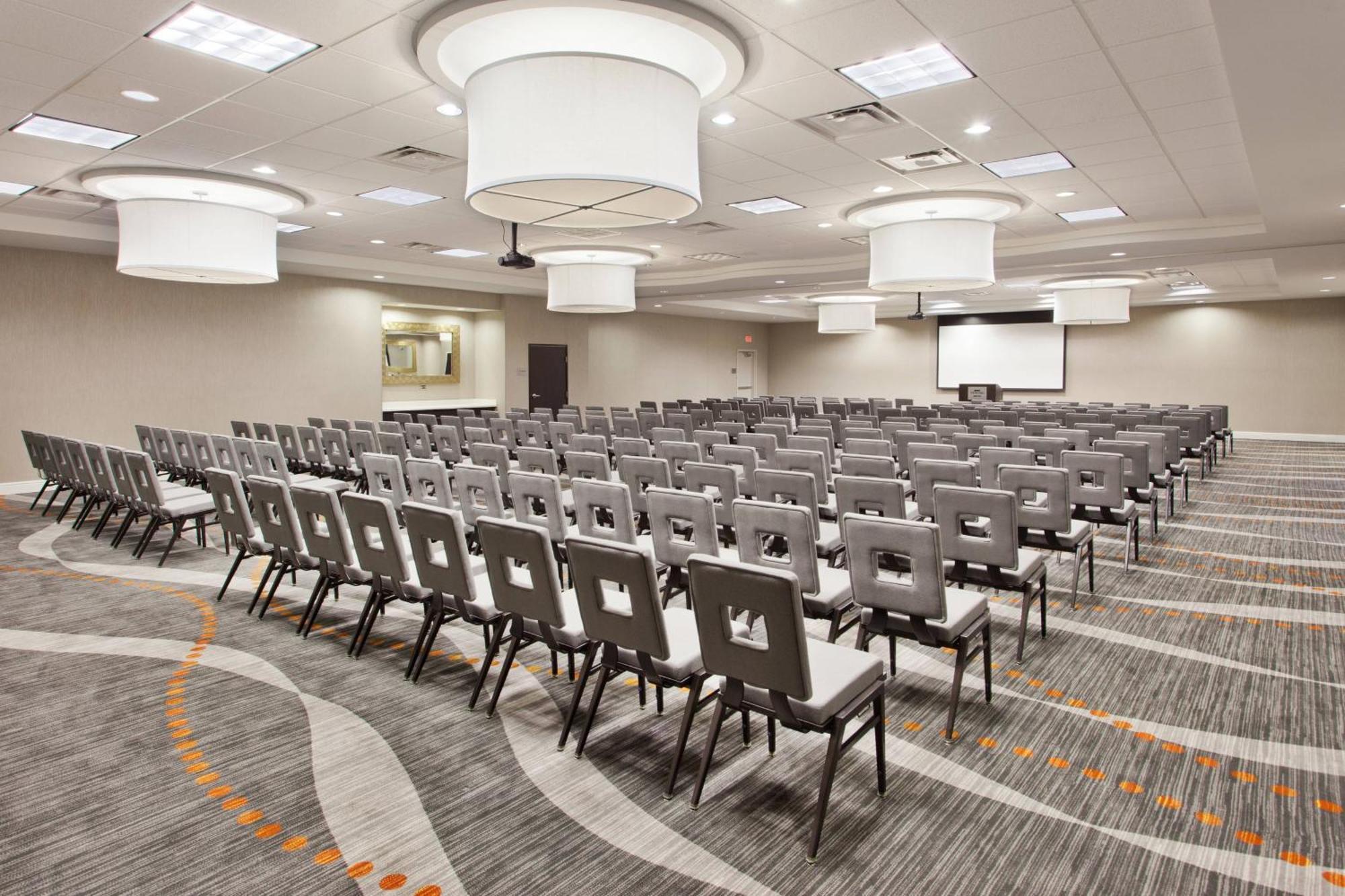 Courtyard By Marriott Columbus フェニックスシティ エクステリア 写真