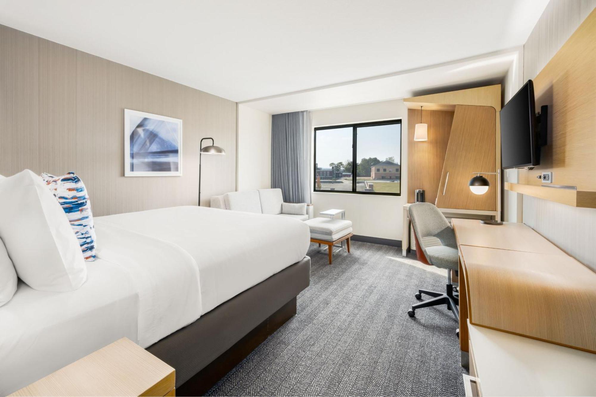 Courtyard By Marriott Columbus フェニックスシティ エクステリア 写真