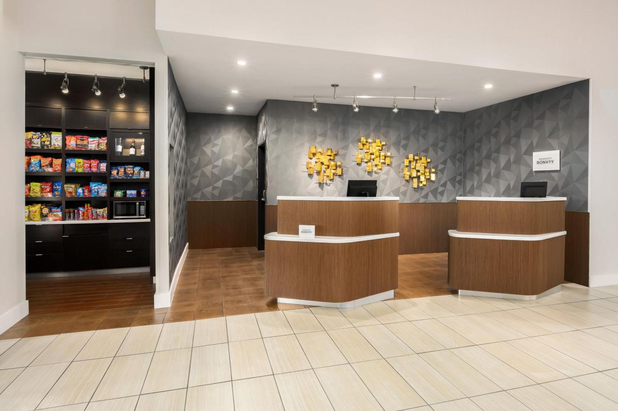 Courtyard By Marriott Columbus フェニックスシティ エクステリア 写真