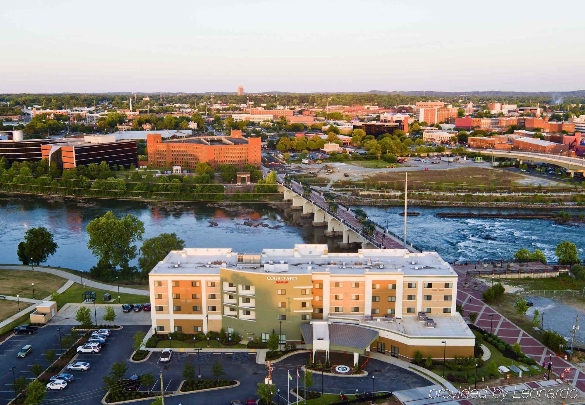 Courtyard By Marriott Columbus フェニックスシティ エクステリア 写真
