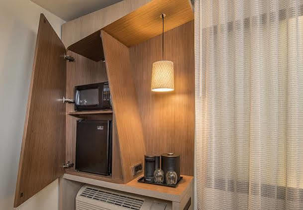 Courtyard By Marriott Columbus フェニックスシティ エクステリア 写真