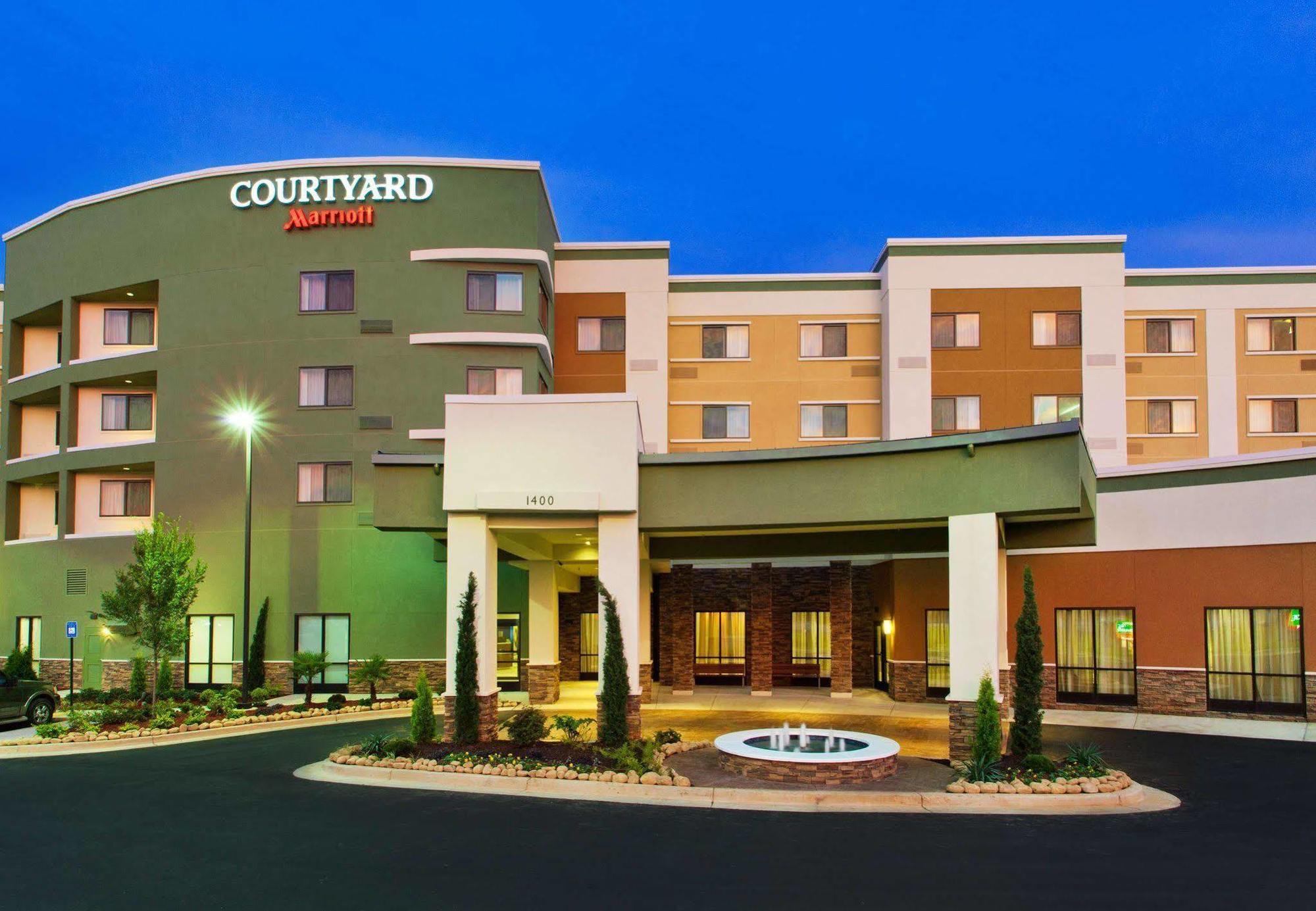Courtyard By Marriott Columbus フェニックスシティ エクステリア 写真